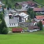 Alte Schreinerei Decent *